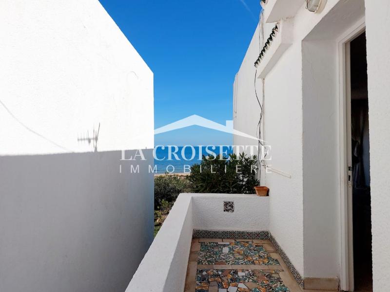 Duplex meublé S+1 pieds dans l'eau à La Marsa